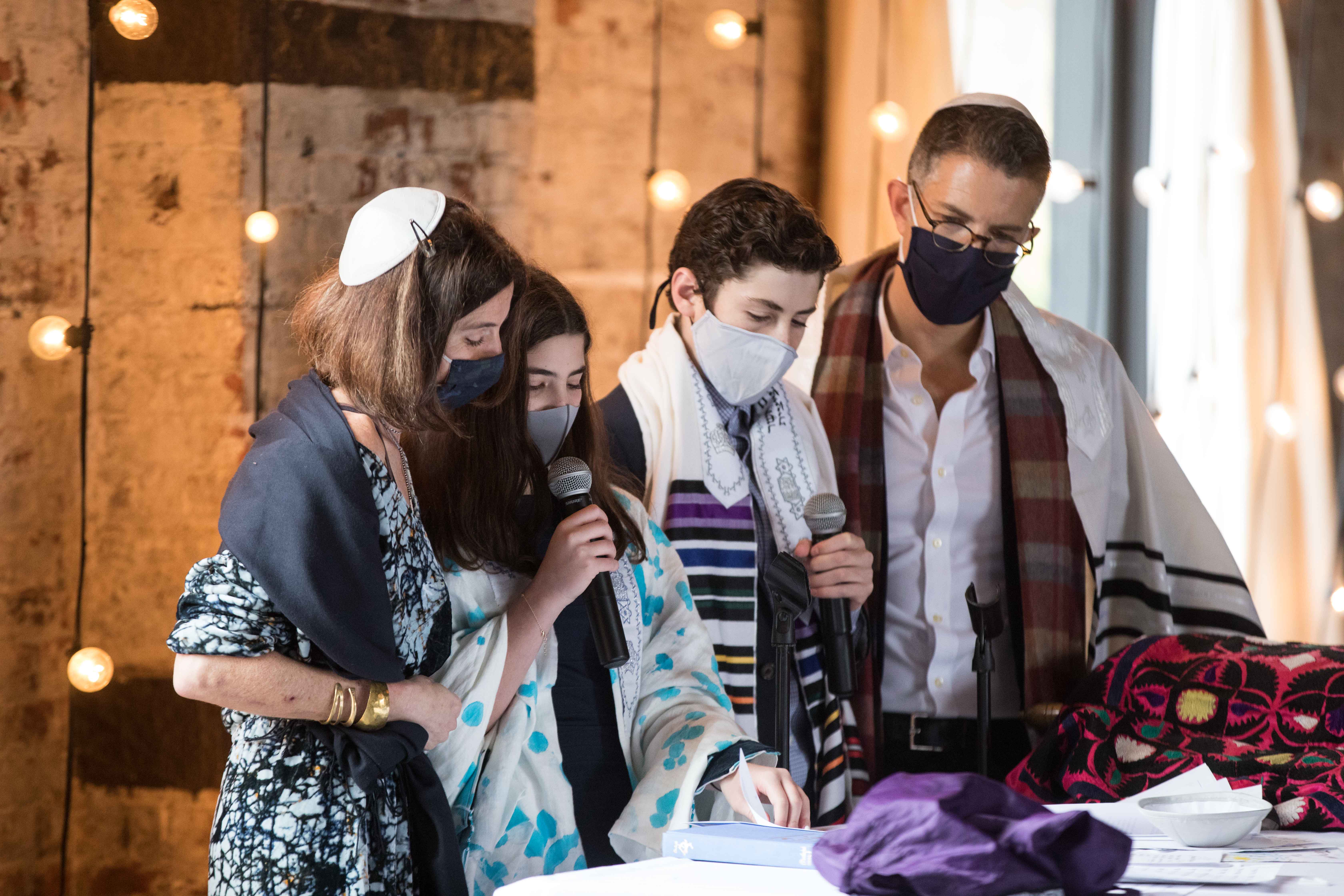 brooklynbestbrooklynnycoutdoorbatmitzvahphotographymarcgoldbergphotography-3